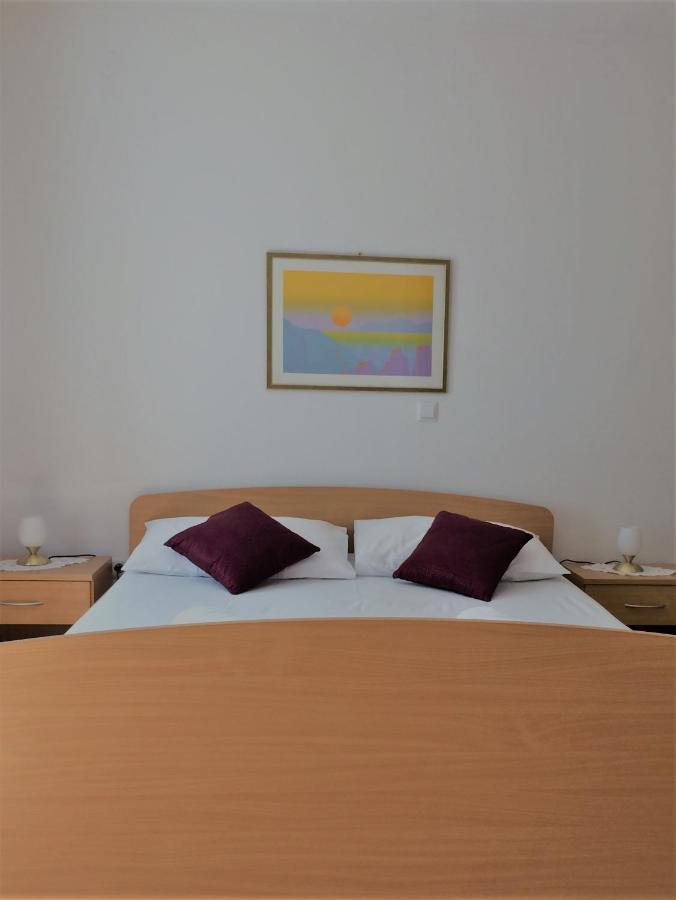 Apartman Pod Forticu Хвар Екстериор снимка
